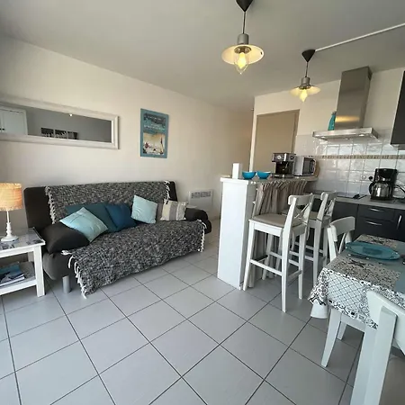 2 Pieces Avec Balcon Et Parking Prive - Fr-1-224b-71 Appartement *